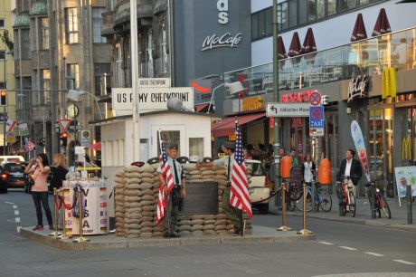 Checkpoint Charlie Berlin, Germany
